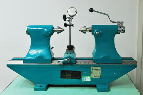 齒輪跳動檢查儀